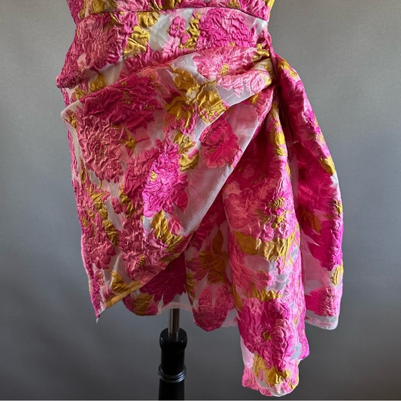 Nwt Reverse One Shoulder Wrap Floral Mini Dress - Picture 6 of 11